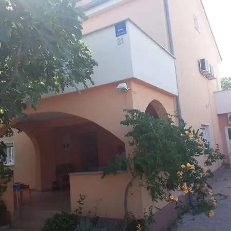 Kutlesa *