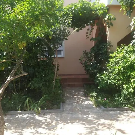 Kutlesa Apartment *