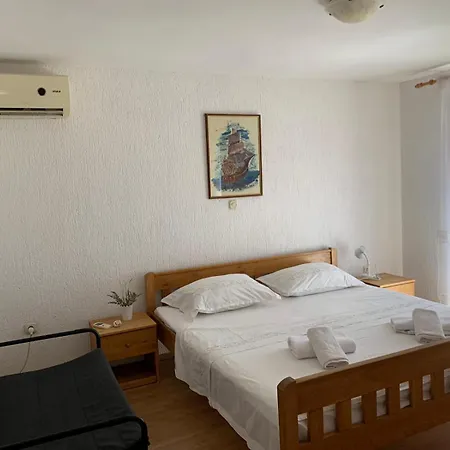 Kutlesa Apartment *
